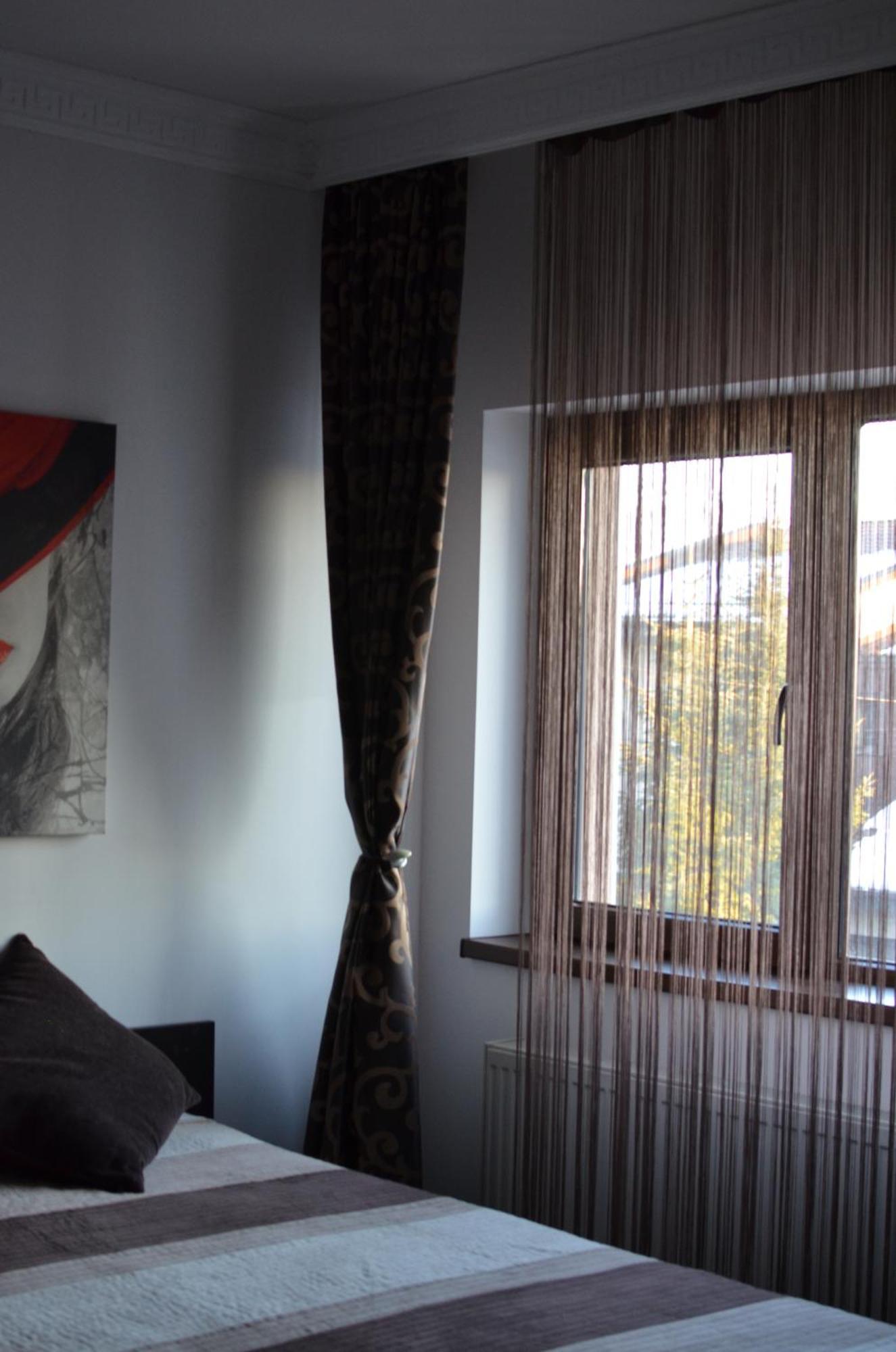Vila Cu Trandafiri Cozy Apartments 2 Camere Bragadiru Eksteriør bilde